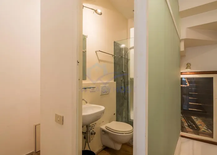 Trilussa Charming Tower Apartment *