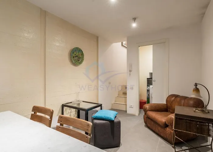 Trilussa Charming Tower Apartment Rom